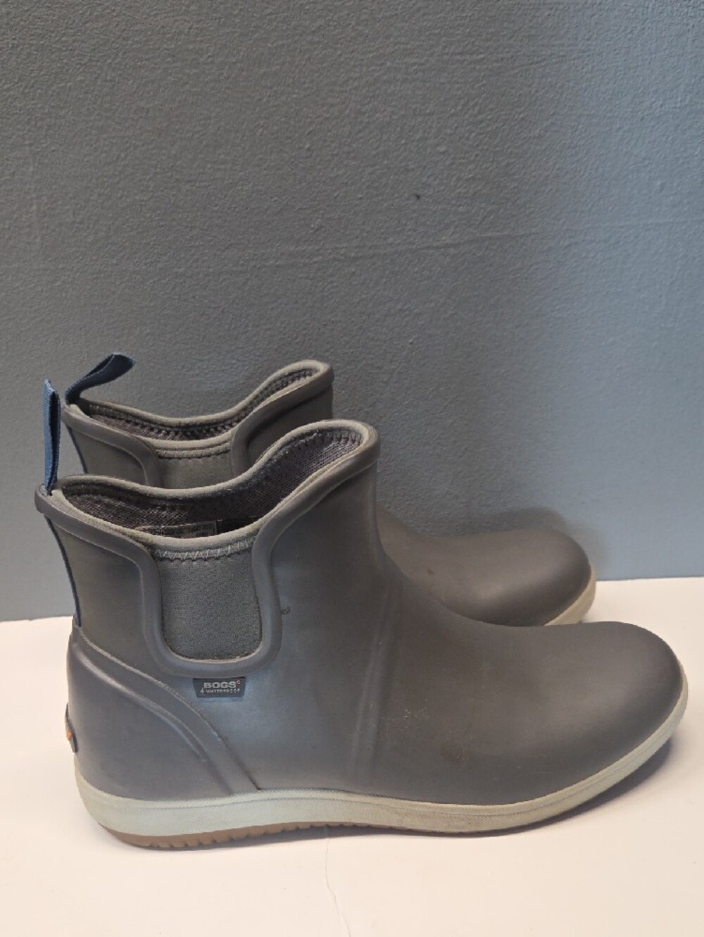 Bogs Women's Gray Ankle Rain Boots Size 11 - Picture 4 of 9